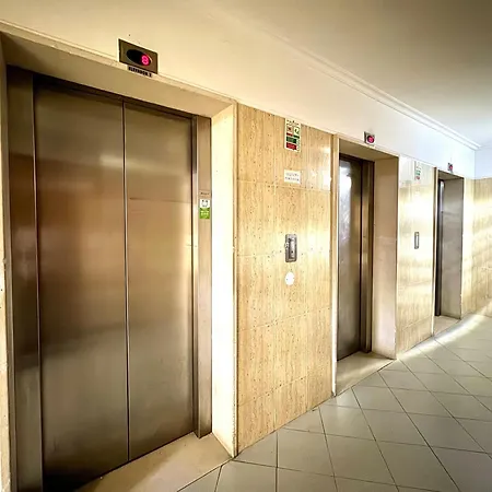 Apartamento Da Rocha, 17 H, Frontal Sea View, Wonderful Studio, Air Conditioning, Two Pools, Internet, Parking - Jardins Da Rocha By Ig